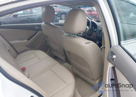 2011 Nissan Altima 2.5 S z USA, uszkodzony, nr VIN 1N4AL2AP1BN402544